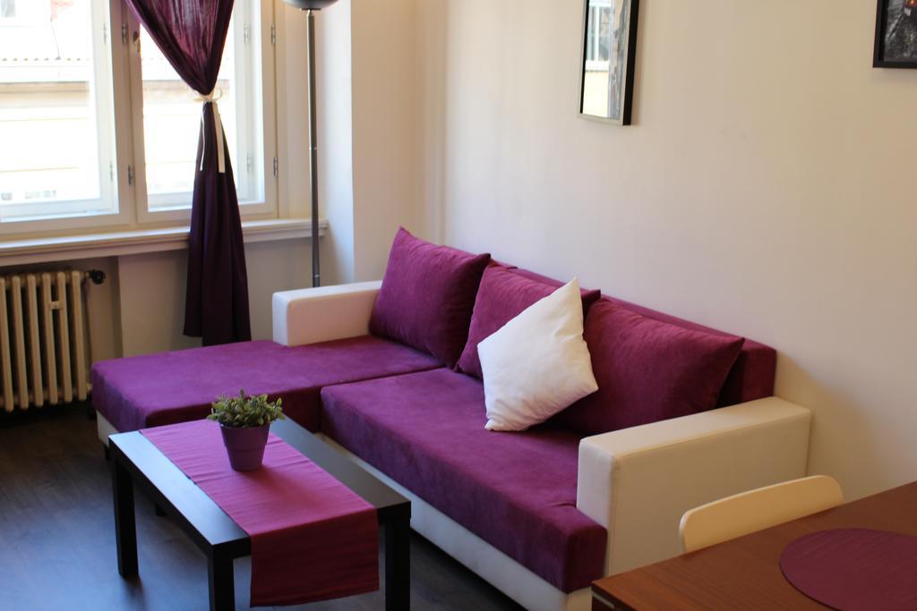 Go Native Prague Apartment מראה חיצוני תמונה