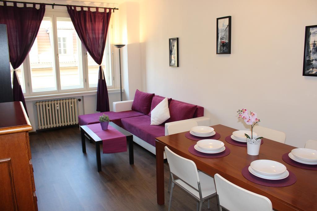 Go Native Prague Apartment מראה חיצוני תמונה